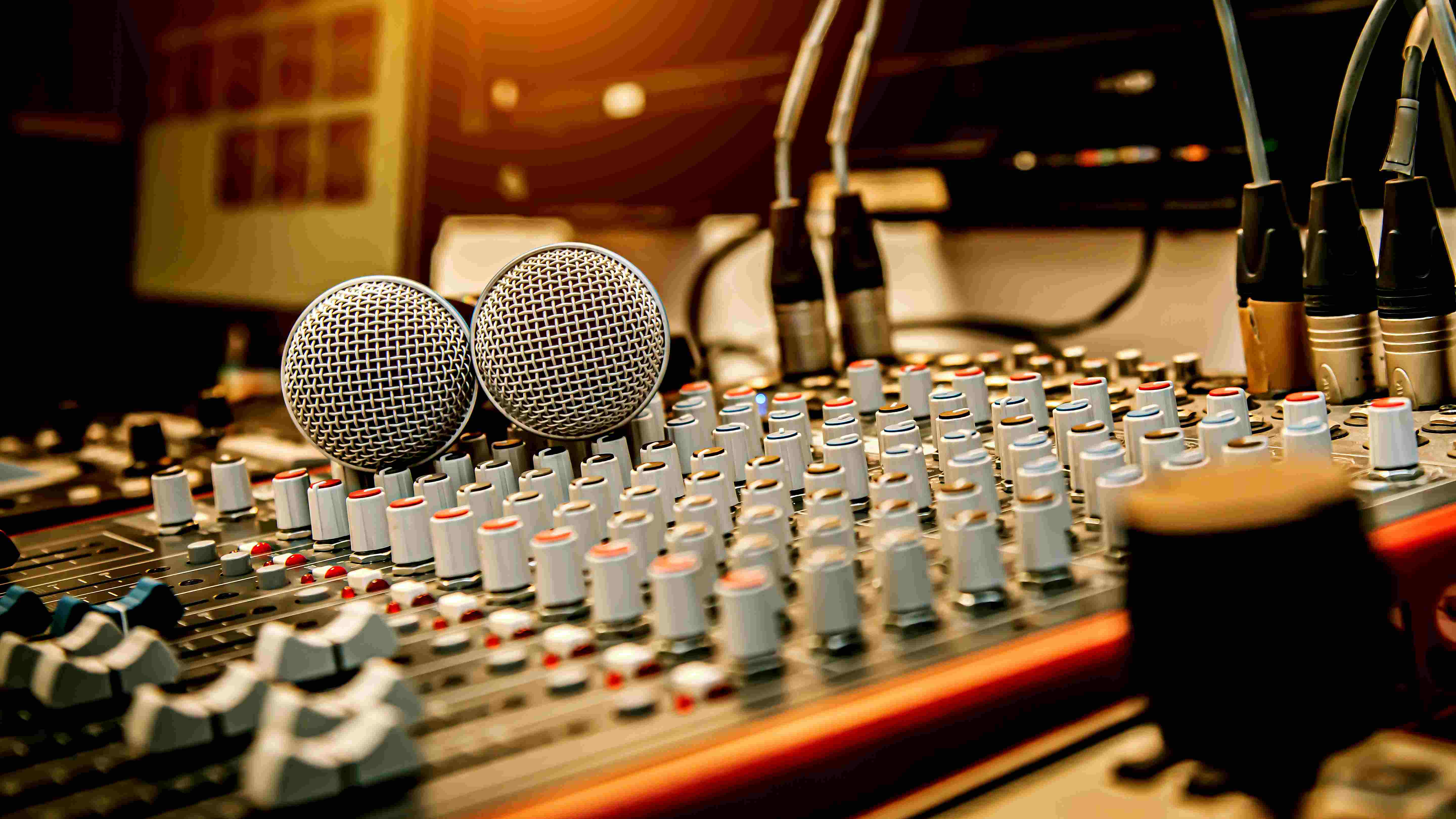 La Cabine — LaKbine Studio